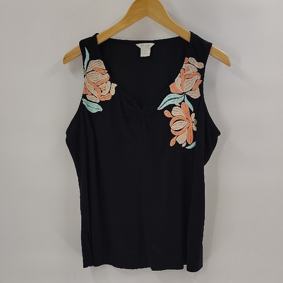 Ariat Black Top Size Large Sleeveless Embroidered Flowers Velour Feel V Neck - Picture 1 of 7